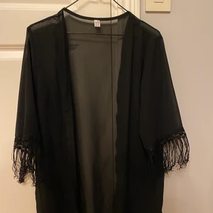 Kimono/kofta storlek S - Kofta eller kimono i nyskick. Storlek S