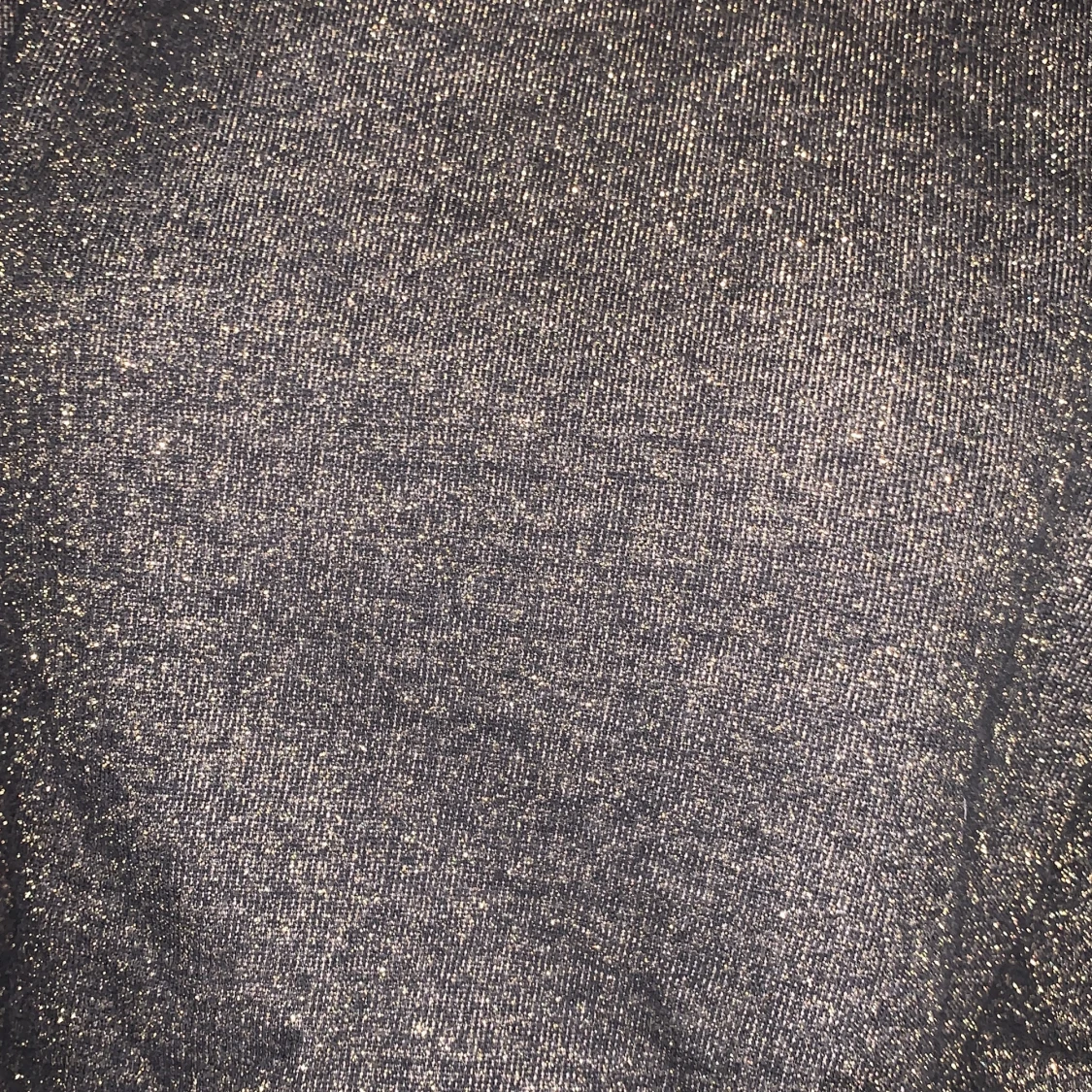 Glittrig tröja - 91