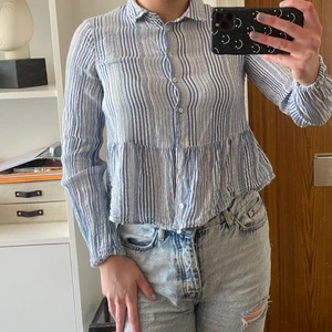 Blus - Super gullig blus till sommaren! 