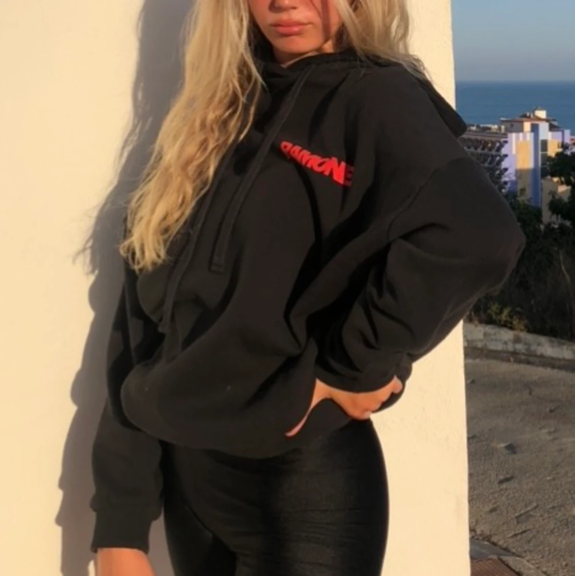 Hoodie med tryck - 90