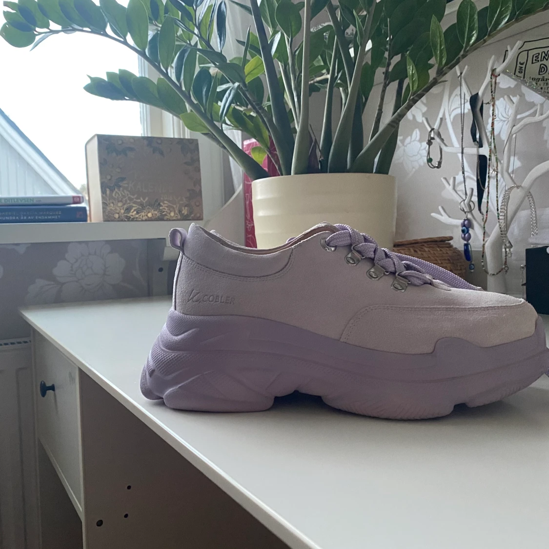 K. Cobler sneakers strl 39 - 90