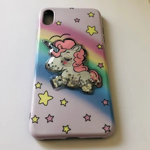 Mobilskal till iPhone  - Mobilskal för iphone Xsmax. Perfekt kvalitet. 100% nytt.   Hämtas i Storskogstorget, Näckrosen T-bana, Stockholm Eller frakt: 10kr