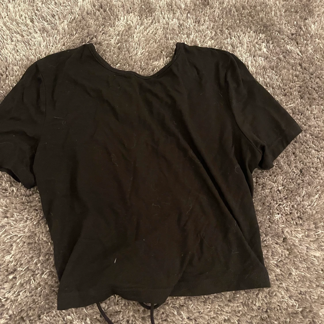 Super fin t-stort med knytning i ryggen  - 90