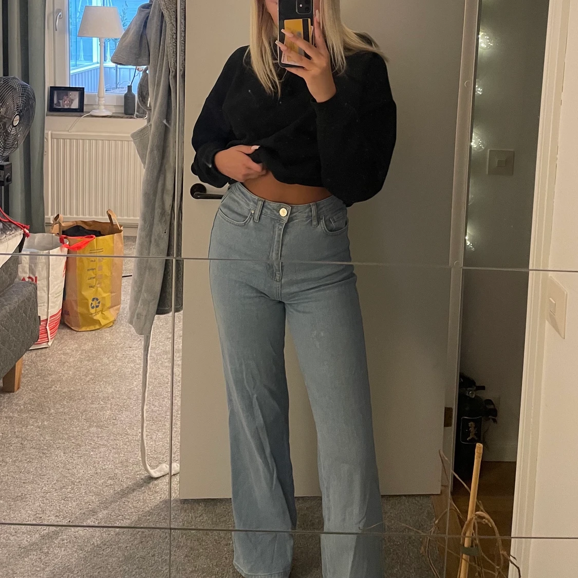 Utsvängda jeans från Madlady