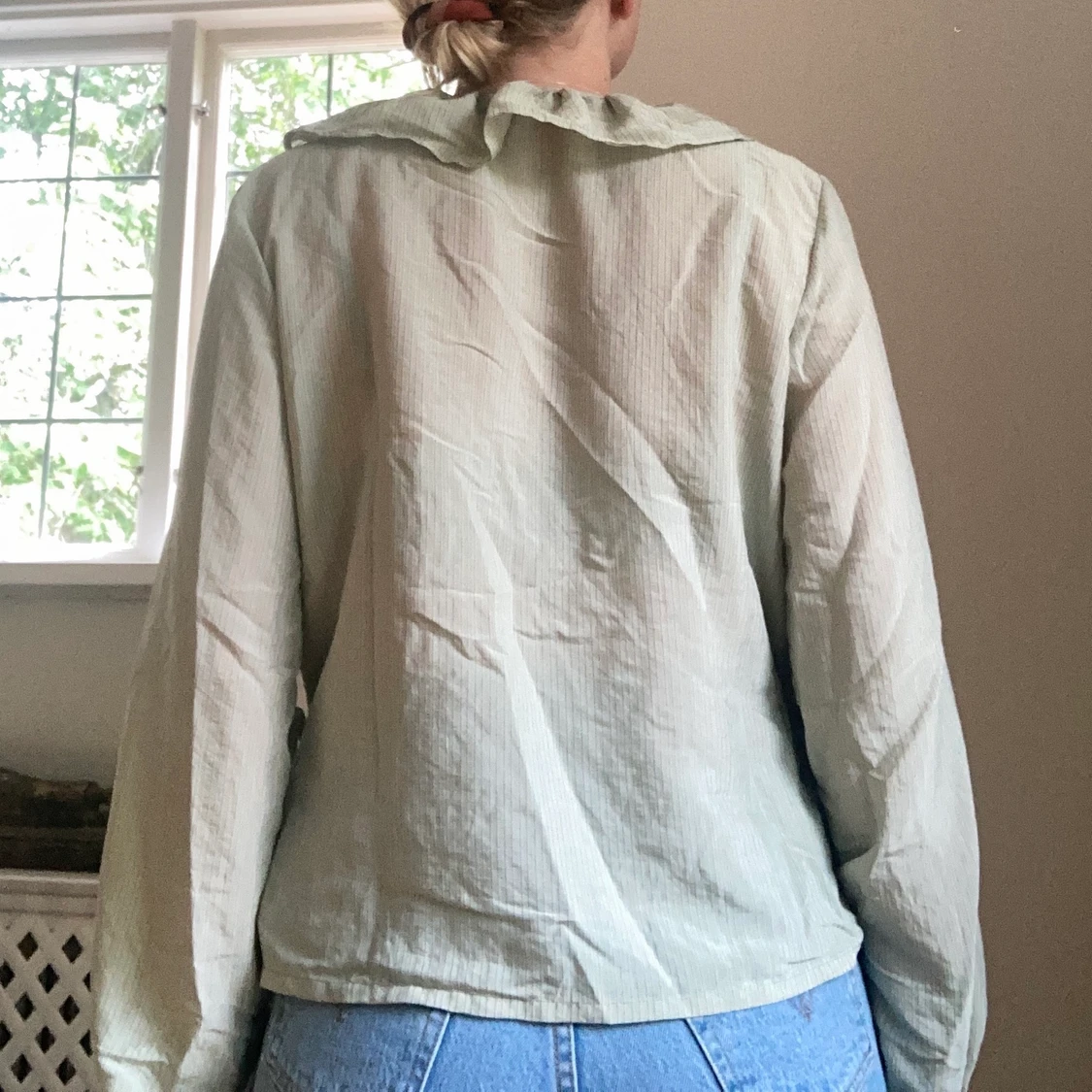 Knutblus från Softrebels  - 90