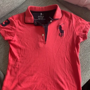 Polo Ralph lauren tröja piké  - Sitter som en XS-S