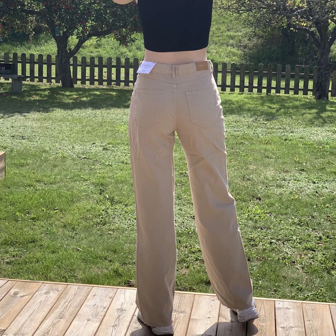 Beigea raka/vida jeans  - 91