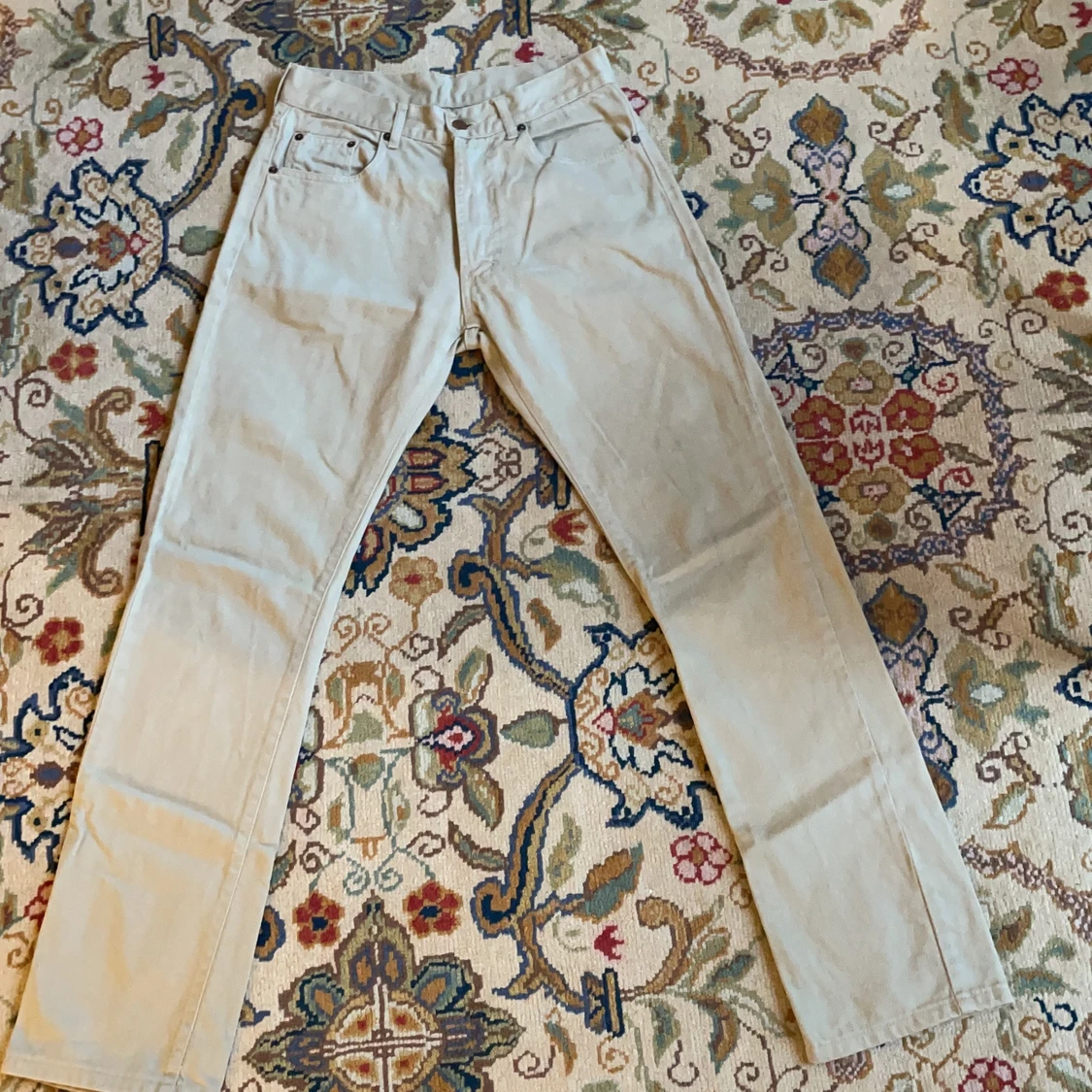 Beige vintage jeans från discipline