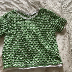 Stickad topp - En superfin stickad topp!