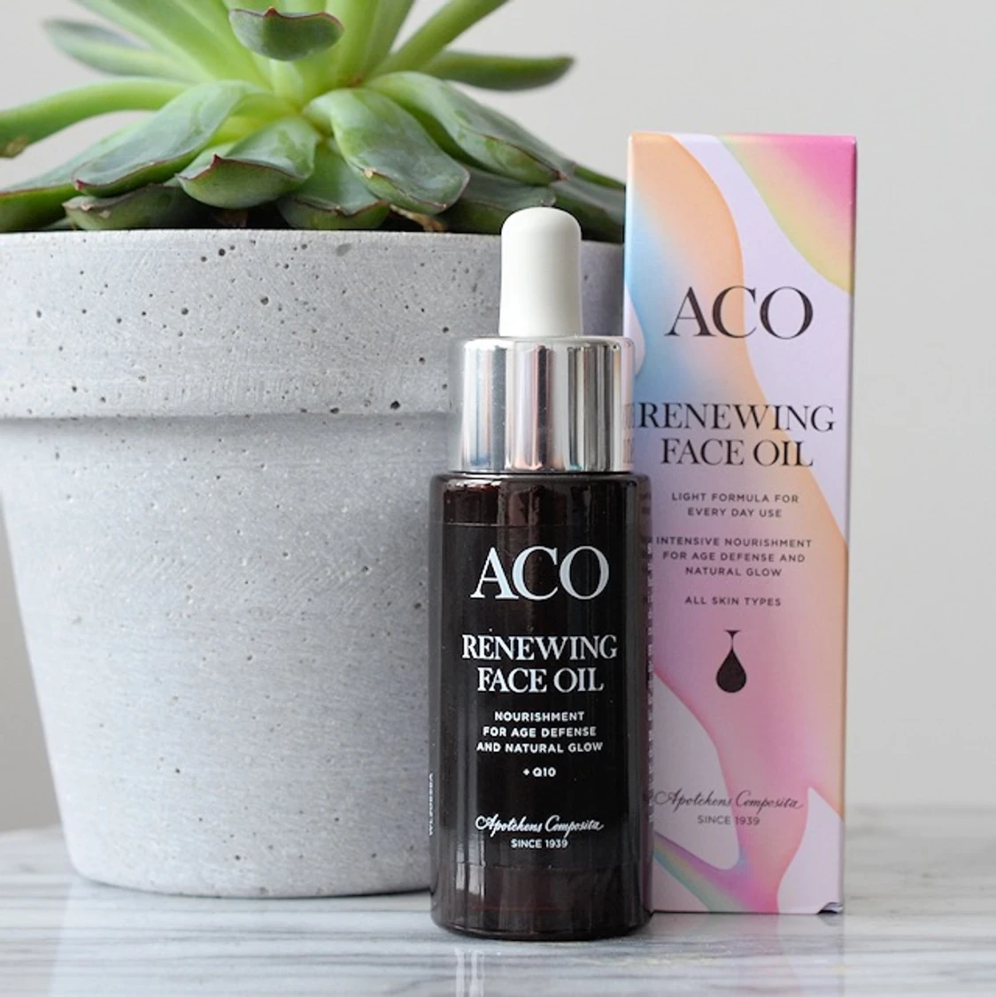 Aco renewing face oil