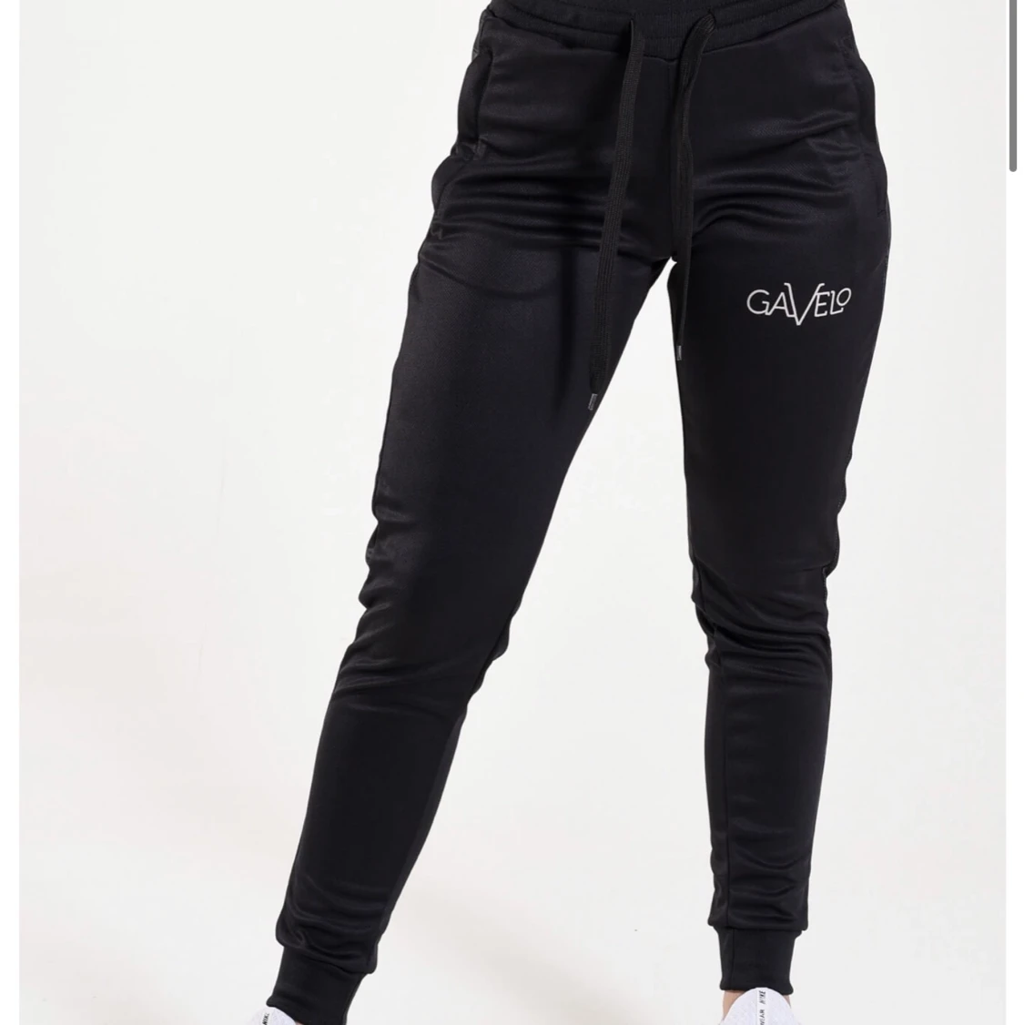 Gavelo tränings mjukisbyxor strl S 220kr