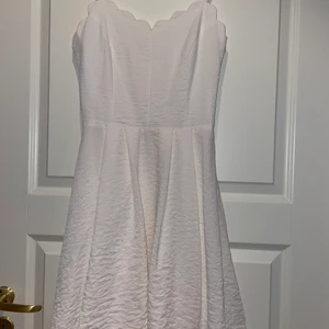 Klänning - Klänning 150kr