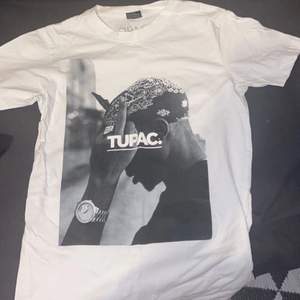 Säljer min Tupac tshirt