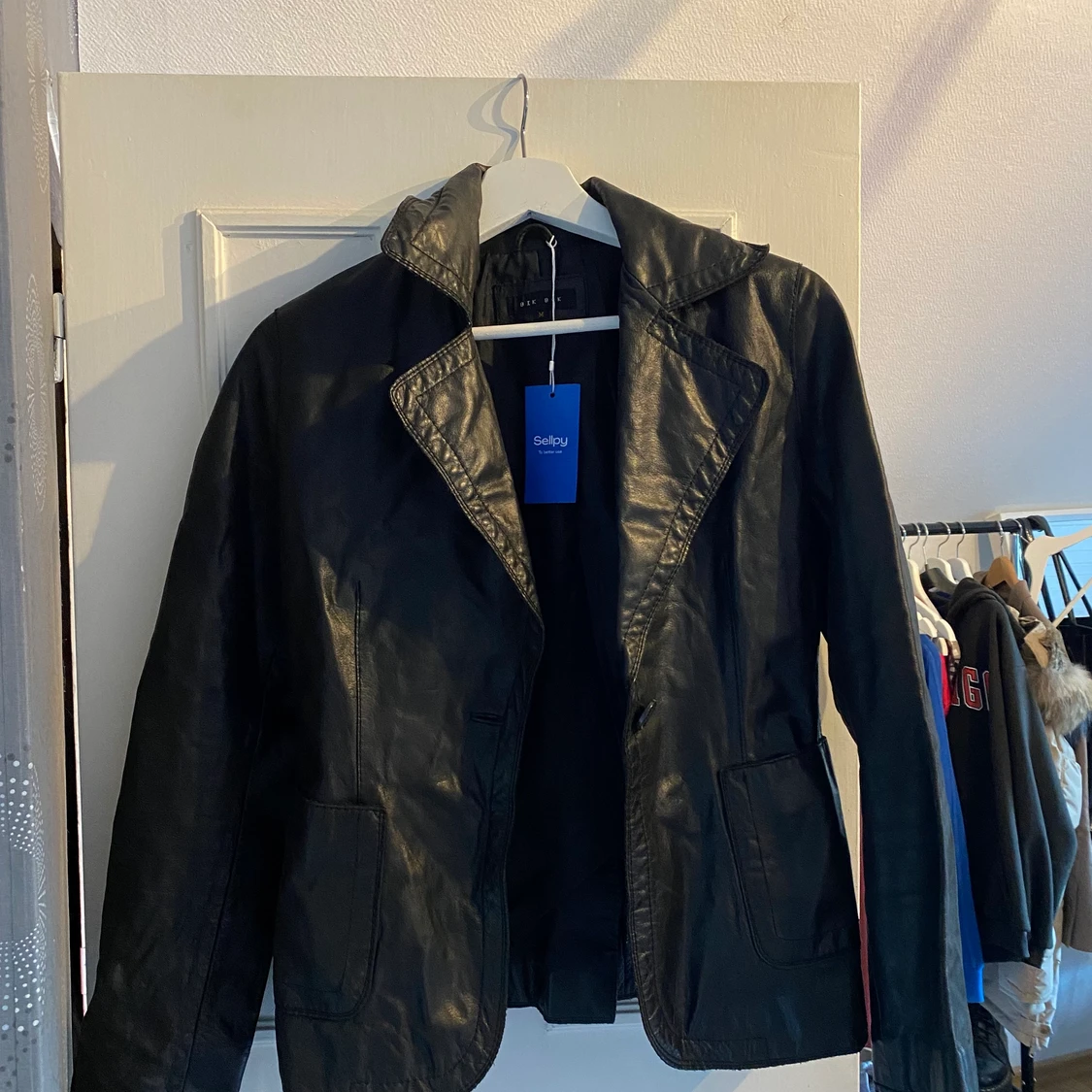 Läderjacka köpt på sellpy