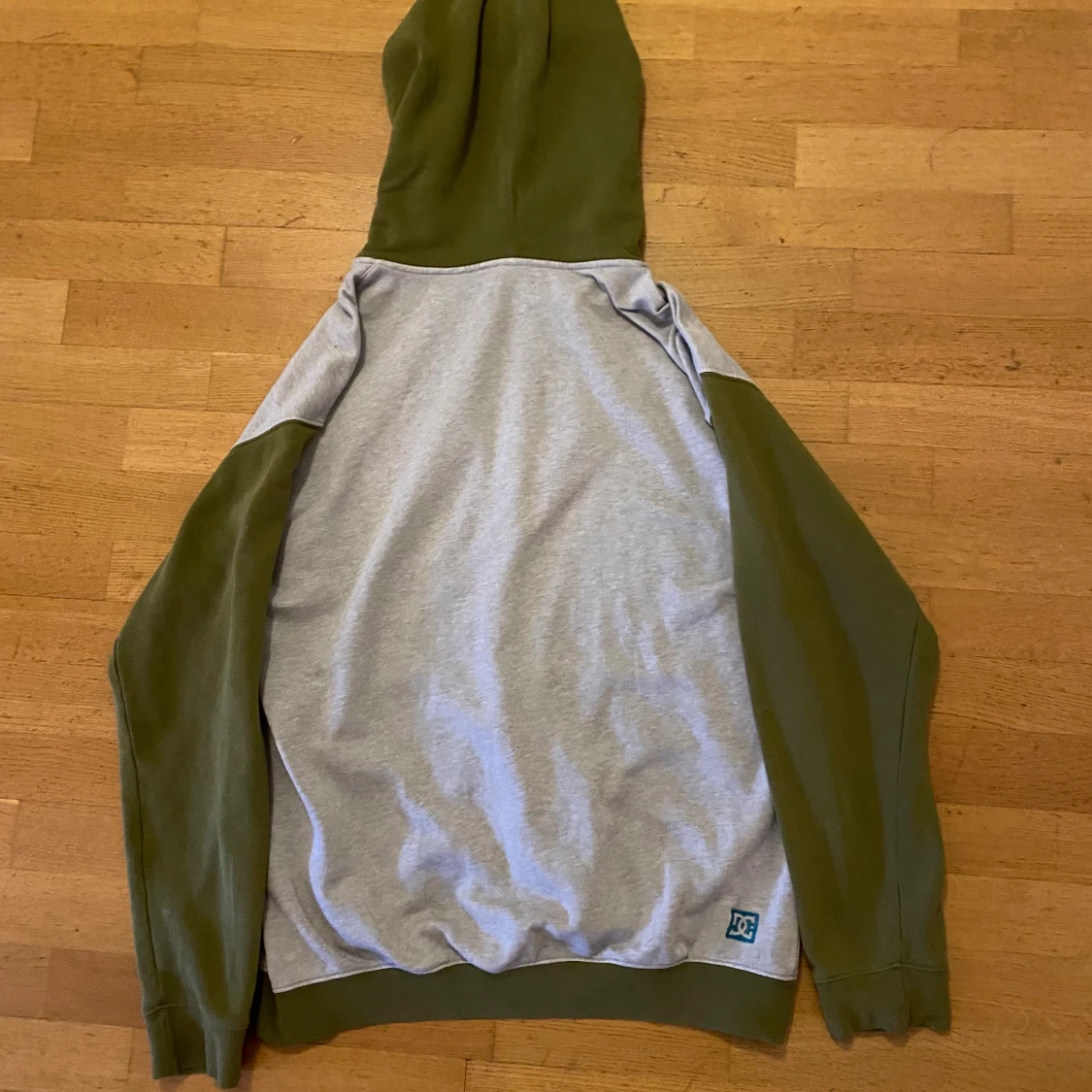 Dc shoes hoodie - 90