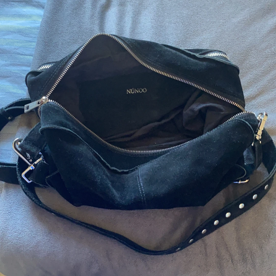 Nunoo väska i mocca material  - 91