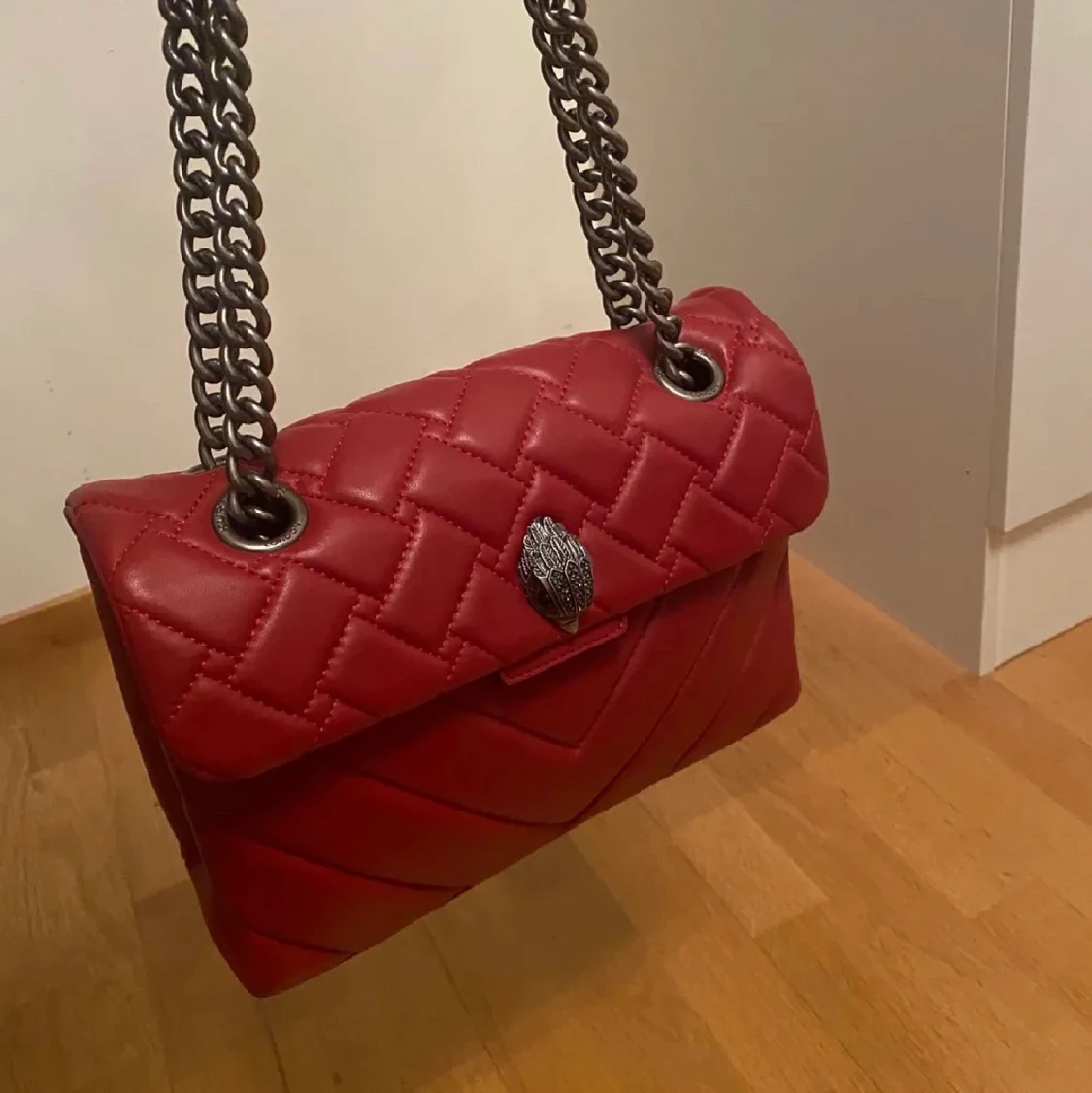 Kurt geiger röd väska - 91