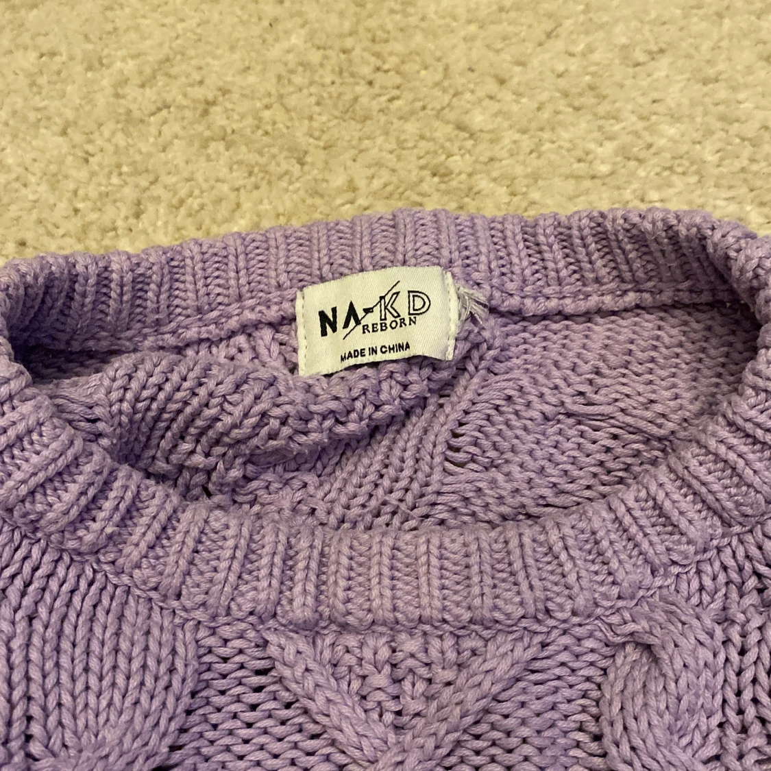 Superfin lila stickad tröja, storlek - S - 91