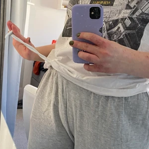 Mjuiksbyxor - Ett år mjuiksbyxor som inte fick komma till användning, köpa från H&M💚 köparen står för frakt, pris kan diskuteras 💜