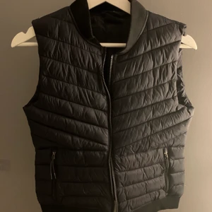 Everest väst - Nyskick, nypris ca 399