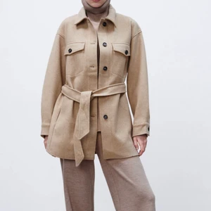 Zara kappa - Storlek S helt ny med prislapp på. 