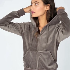 Juicy couture kofta - Mjukis koftan från Juicy Couture, säljer pga ingen användning