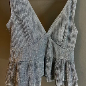 Festtopp - En as fin glitter topp passar bra till fest eller sommaren 💓