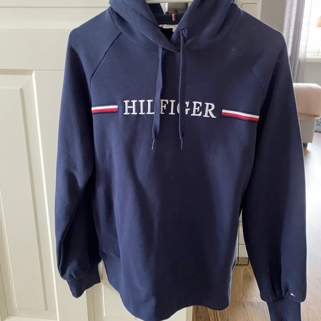 Hilfiger Hoddie i storlek XS