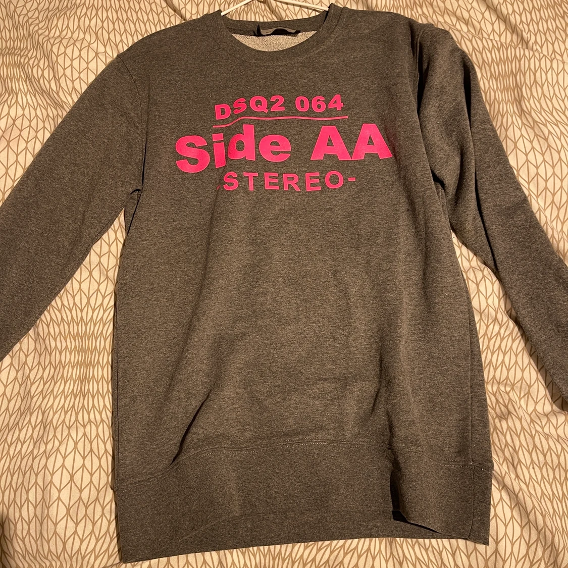 Dsquared2 tröja strl S - 90