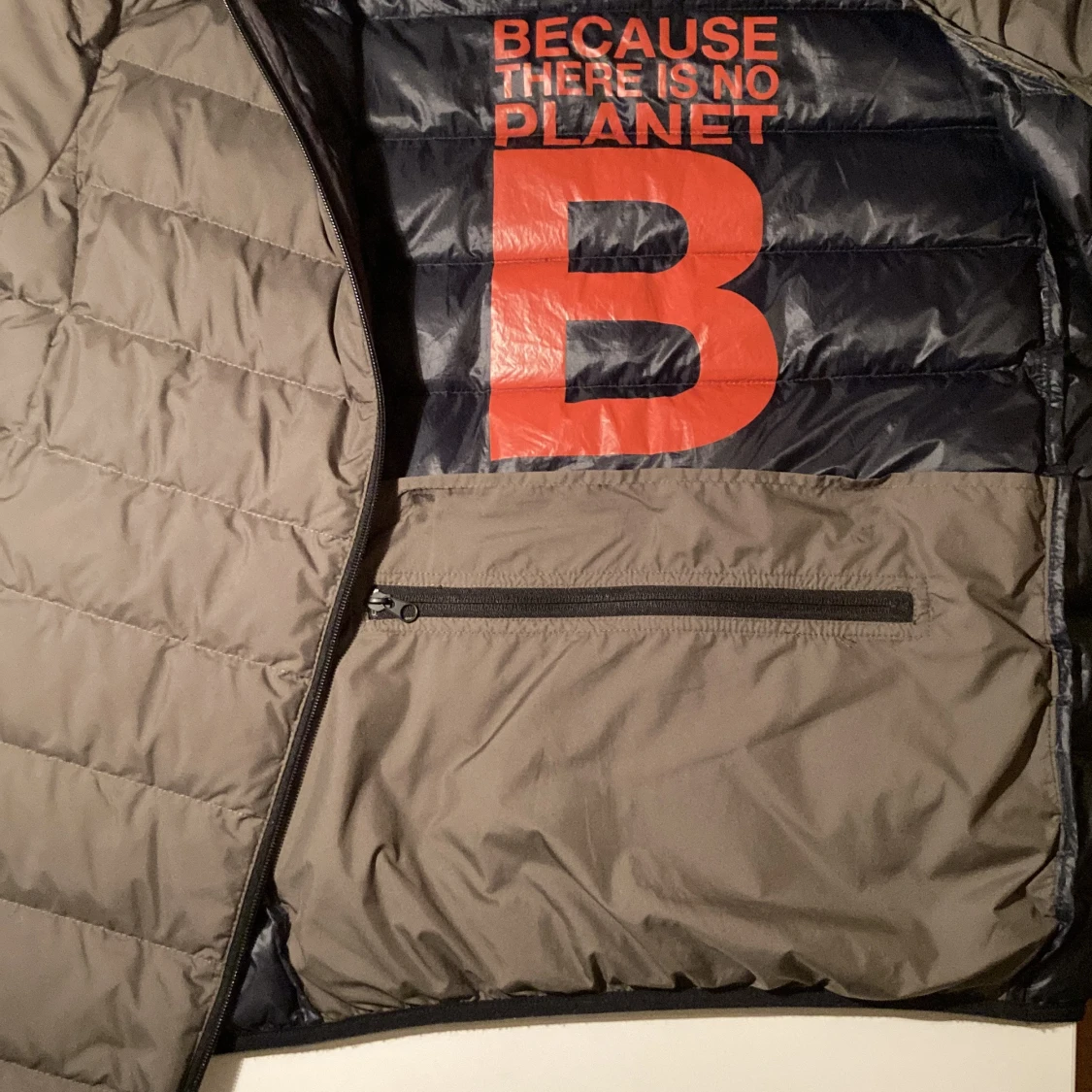 Ecoalf jacka i strl L - 90