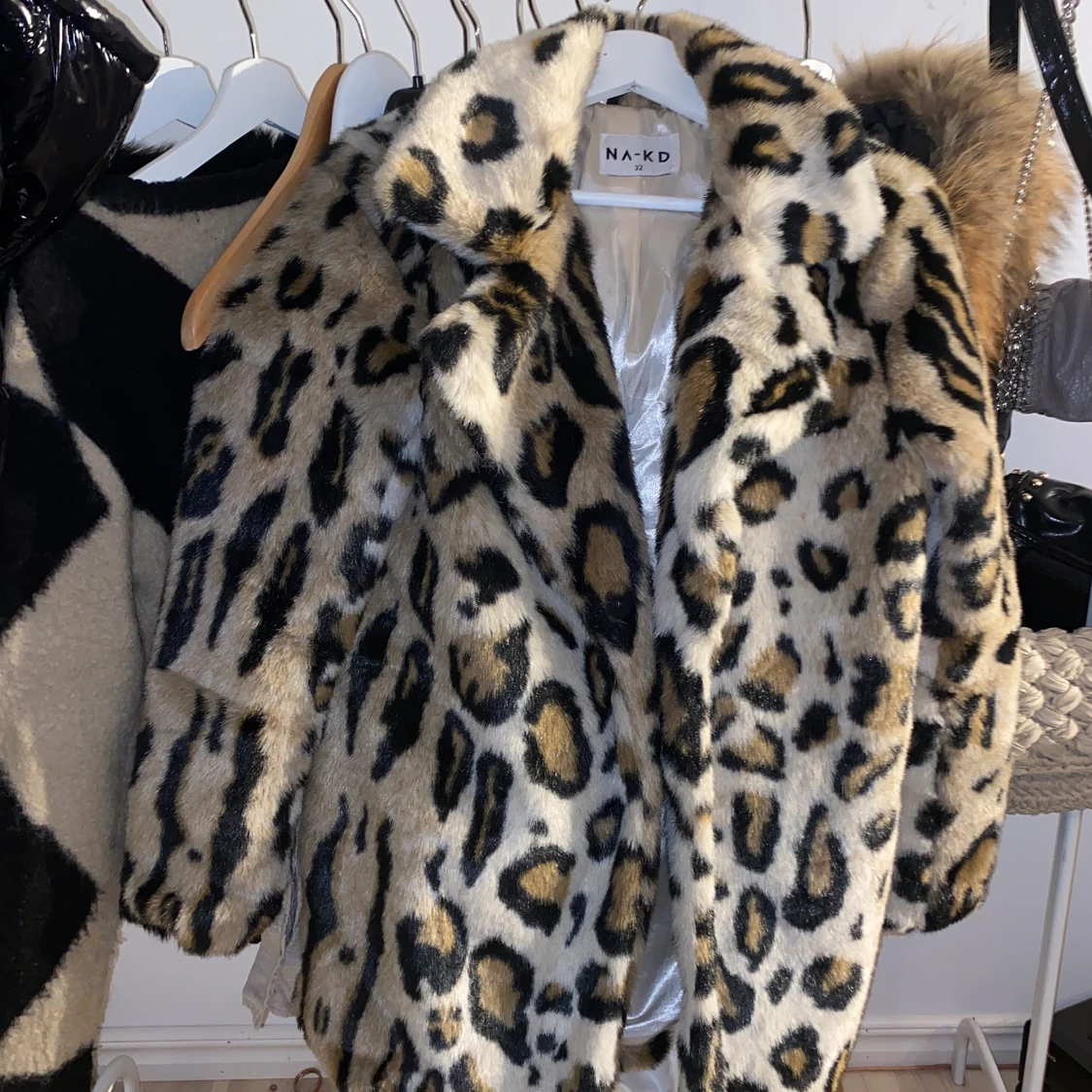 Pälsjacka med leopardmönster🐆🐆