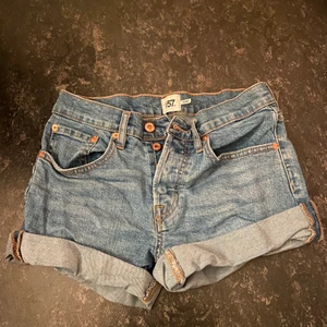 Shorts från Lager 157 - Köpte två likadana och använde denna 2 gånger! 💗