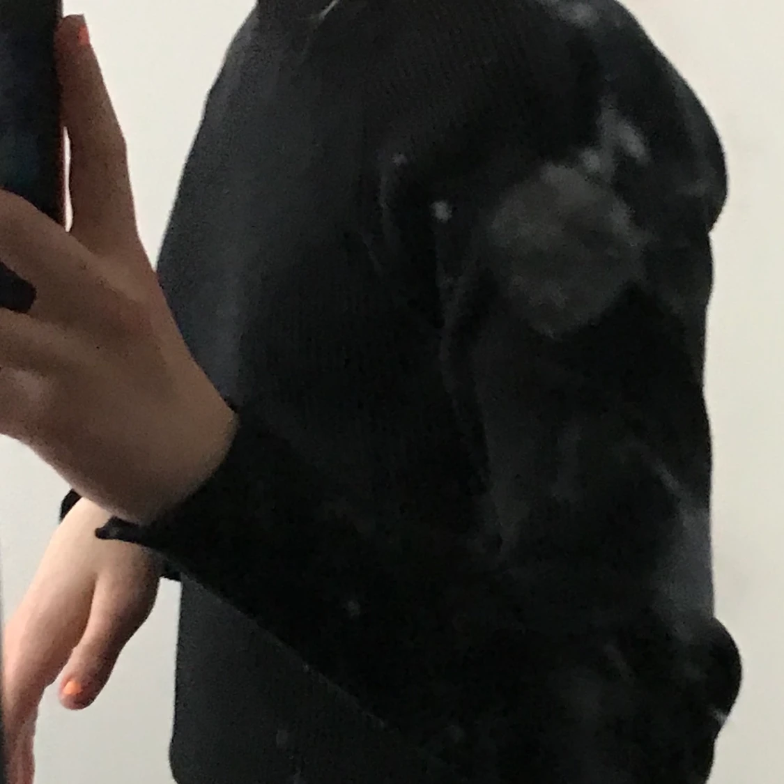 Svart tröja från bikbok 