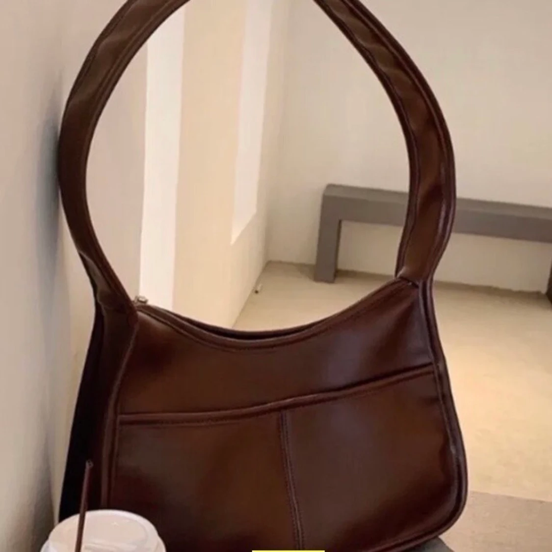 SNYGG BRUN VÄSKA - 91