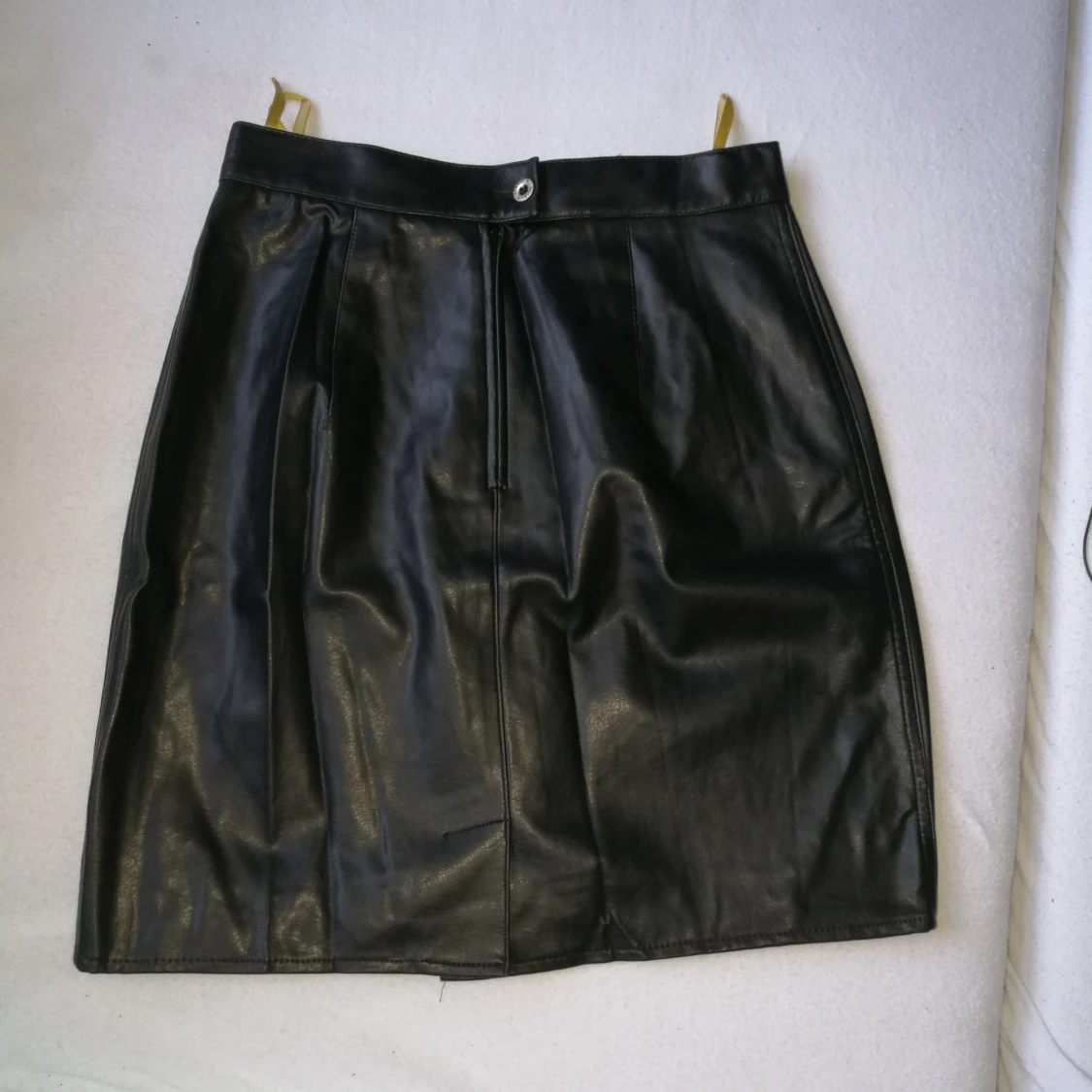 ♠Cute läderkjol♠