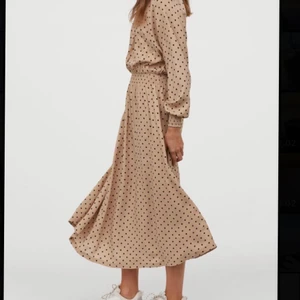 Klänning - Sommar klänning 💕💕💕 super fint skick 199kr