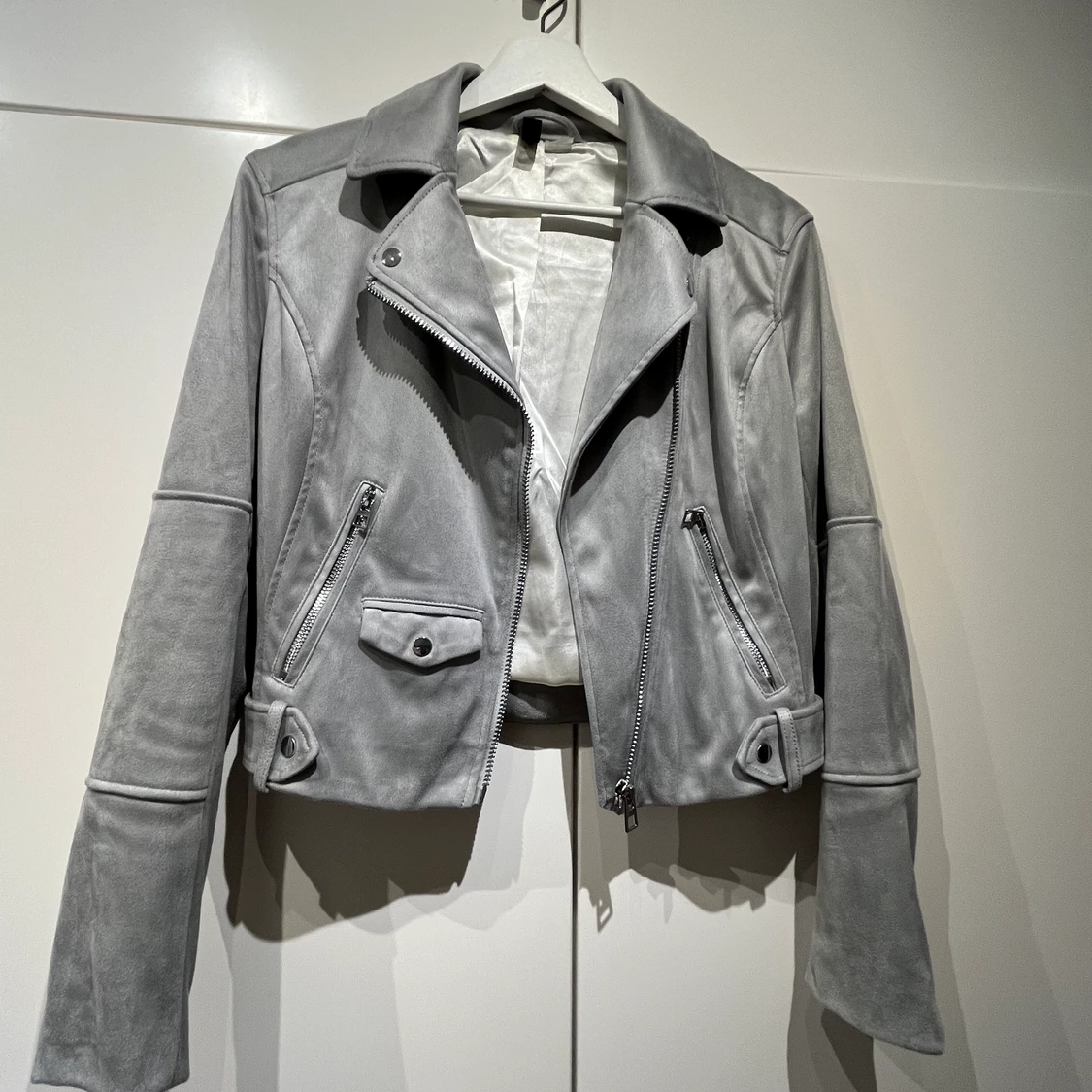 H&M tight grey polyester jacket size XS
