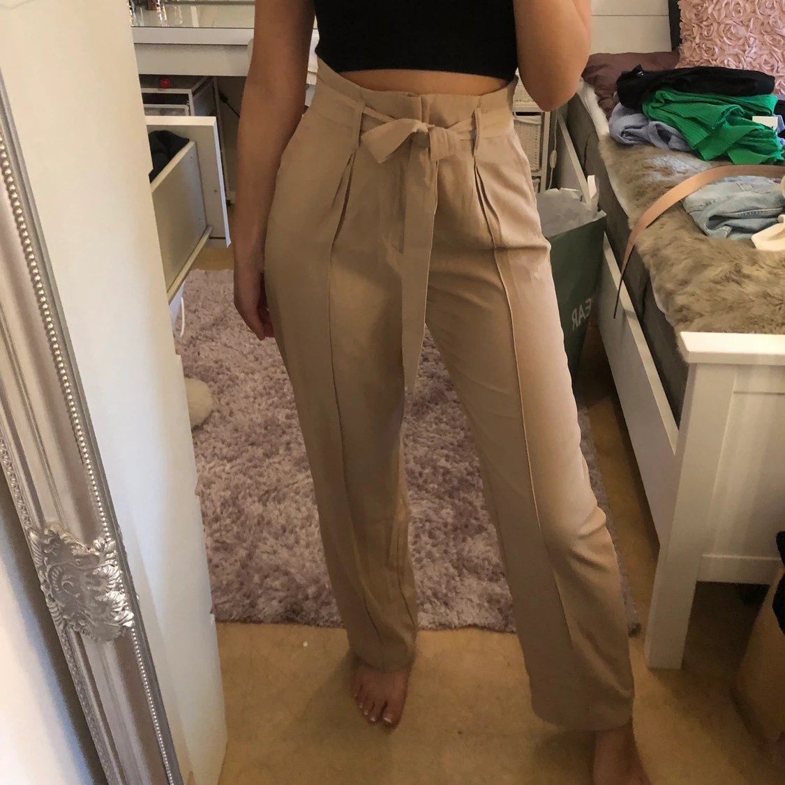 Beige bruna kostymbyxor