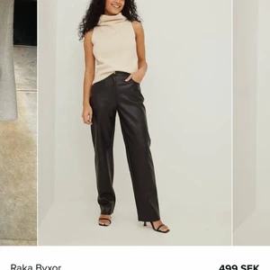 Skinn byxor - Säljer dessa fina skinn byxor som bara är använd 4 gånger så super bra skick! Nypris 499 mitt pris 250 + 66kr frakt. PRIS GÅR INTE ATT DISKUTERA