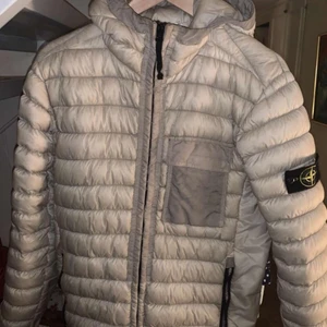 Stone island jacka bra skick  - Stone island jacka bra skick kvitto finns fraktar eller möts! 