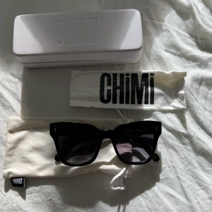 Chimi 007  - Hej, säljer dessa chimi, dom är som nya! Inga defekter! Stört snygga!