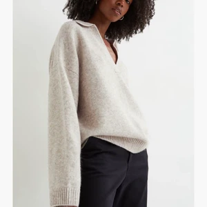 Tröja HM - Super mysig tröja från Hm, helt ny och aldrig använd💗