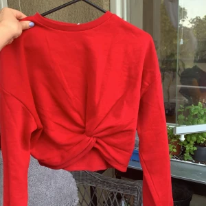 sweatshirt - twisted sweatshirt som har så fin passform! 