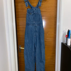 Key hängselbyxor storlek L - Key hängselbyxor jag inte använder längre 