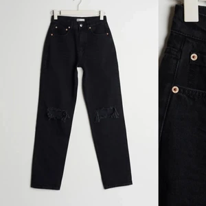 Gina jeans - Mina super fina jeans från Gina tricot i storlek 34 (passar även 36), de är t tall modell o passar de som är över 170cm! 🤍🤍 använda 1 gång ! Skriv för mer bilder