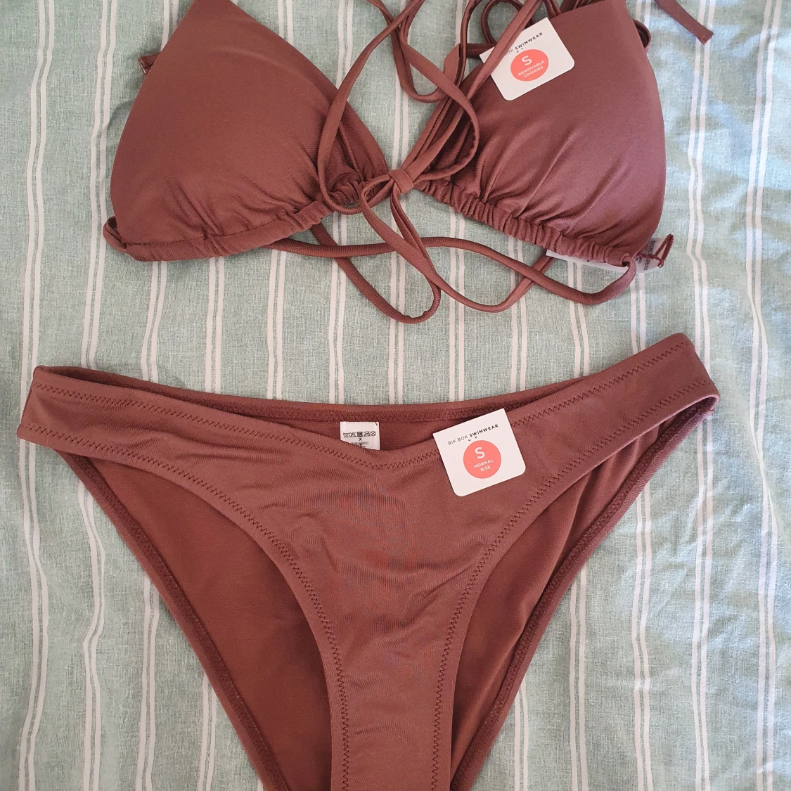 Bikini feån Bik Bok - 90