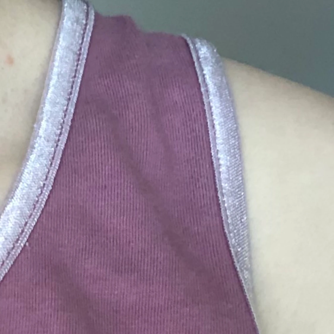 Gulligt rosa linne - 90