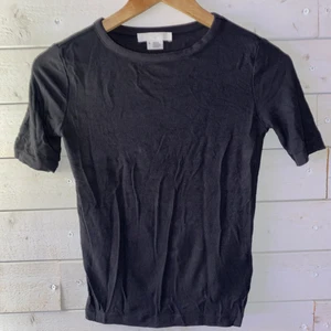 Grå/blå tröja från weekday - Skön gråblå ribbad tröja från weekday