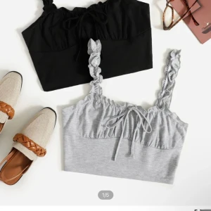 Linne - Söt linnen från SHEIN i bra skick 50kr styck❣️