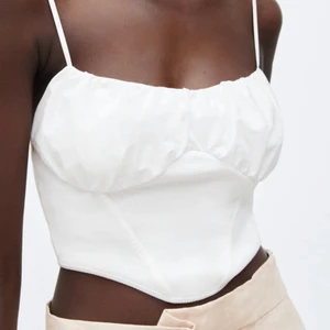 Zara korsett topp - Oanvänd, hann ej skicka tillbaka.  storlek s 